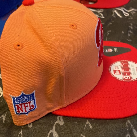 Buccaneers Hat - Picture 3 of 4